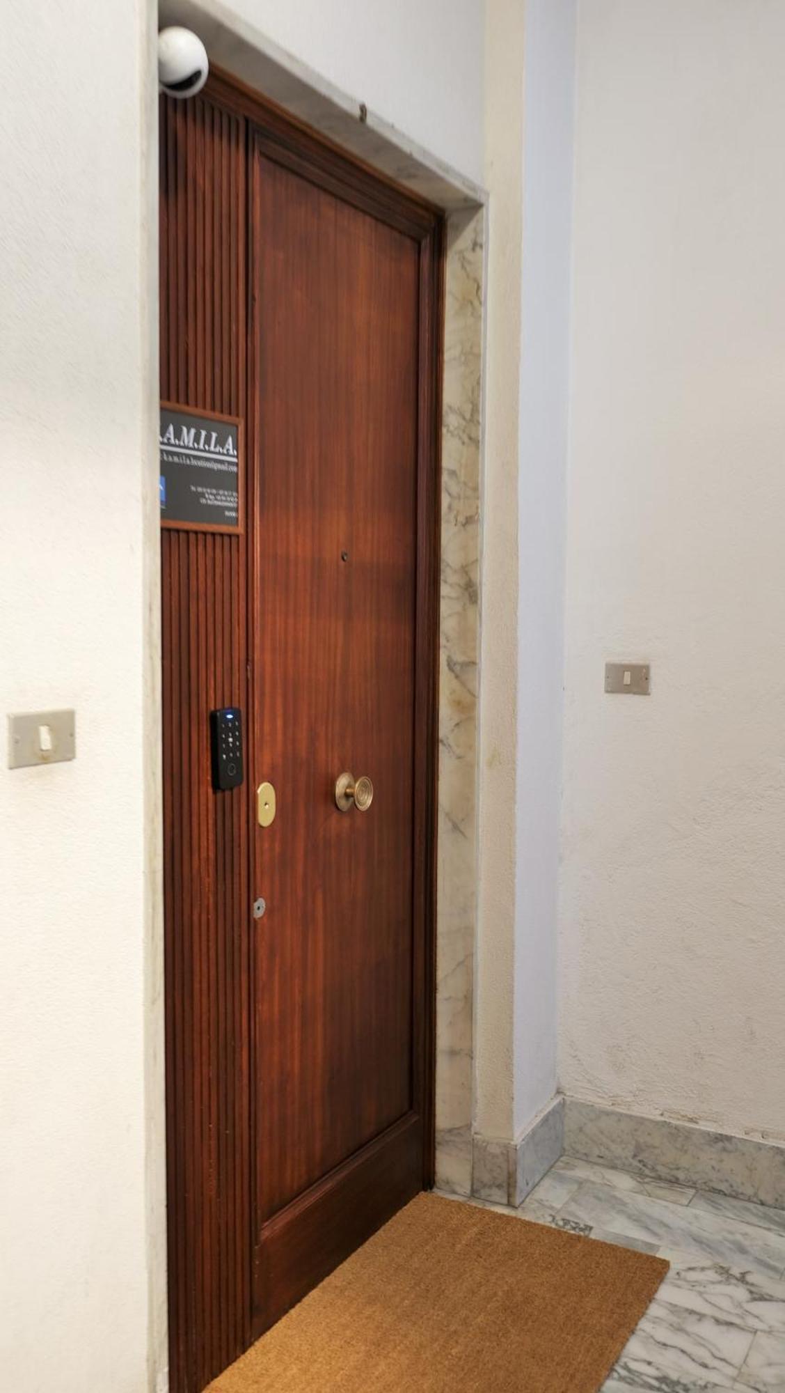 Kamila Guest House Бари Экстерьер фото