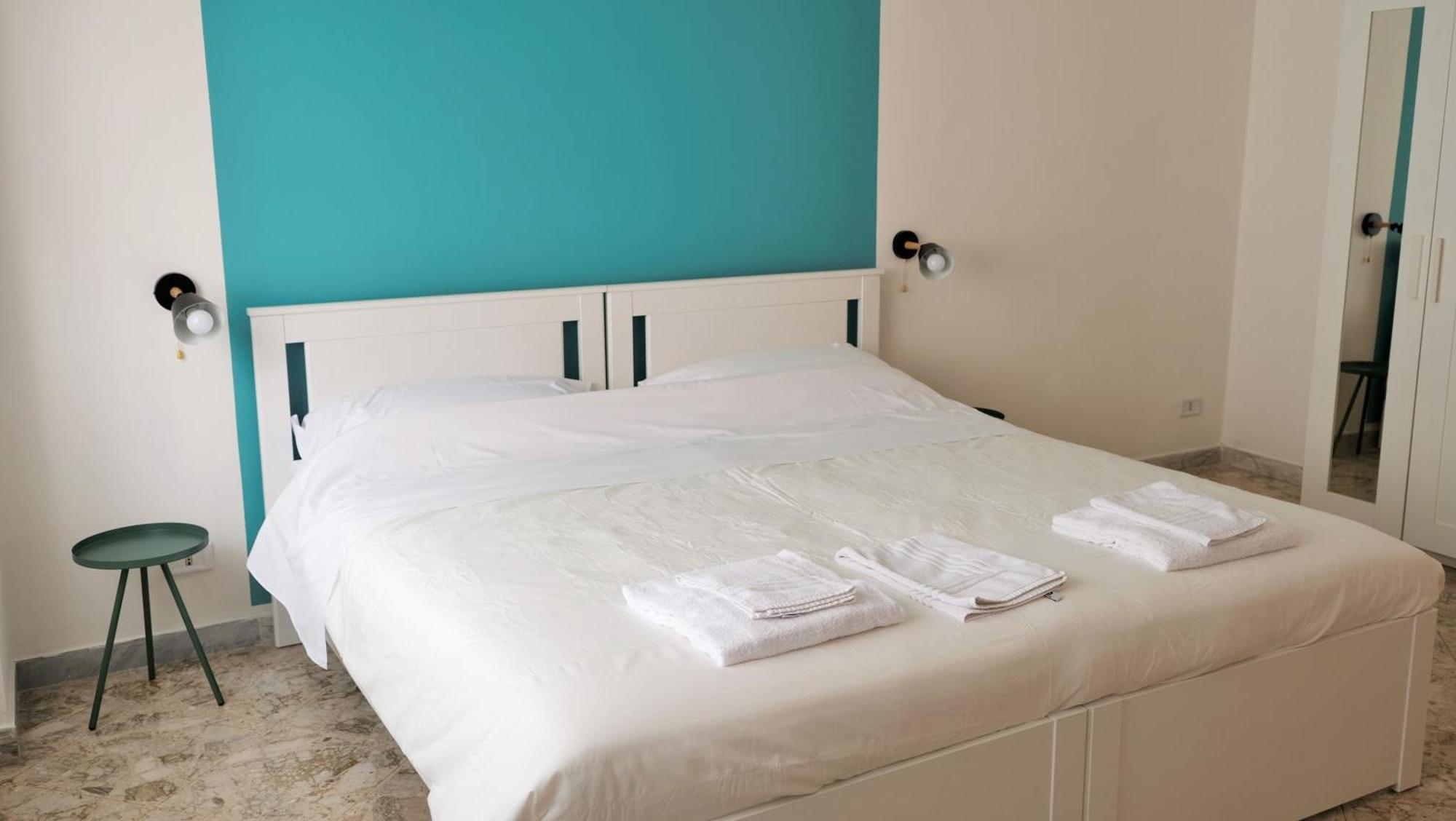 Kamila Guest House Бари Экстерьер фото